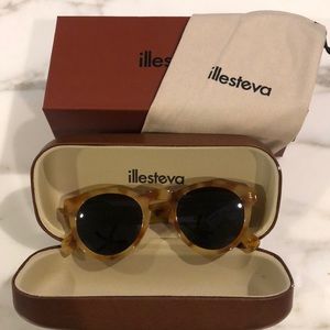 Illesteva Leonard Sunglasses